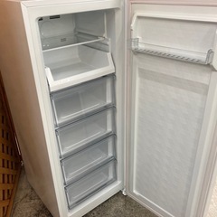 【愛品館江戸川店】保証充実　A&R　2022年製　150L　1ドア冷凍庫　AR-BD156の画像