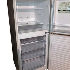 【ジ1118-12】一人暮らしにピッタリサイズ‼️TWINBIRD ノンフロン2ドア冷凍冷蔵庫 KHR-EJ15型 2019年製 146Lの画像