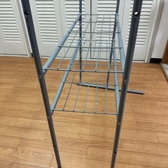 ハンガーラックの画像