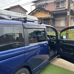 Driving and driving of the 2010 Honda Step Wagon 4WDの画像