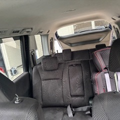 Driving and driving of the 2010 Honda Step Wagon 4WDの画像