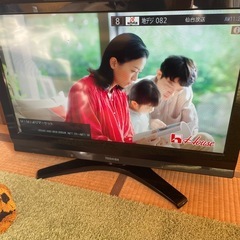 TOSHIBA 32型　テレビの画像