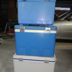 クーラーボックスの画像