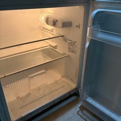 2015年式　冷蔵庫　90L 　の画像