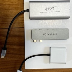 光学ドライブ、iPadケースの画像