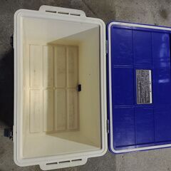 クーラーボックスの画像