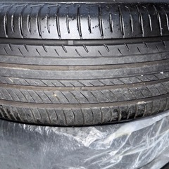 クラウンタイヤの画像