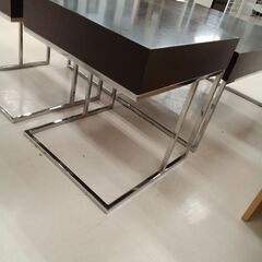 リユースのサカイ栃木店★ジモティ割あり★ 大塚家具 サイドテーブル ブラック W45×D45×H49 クリーニング済み TC11638の画像