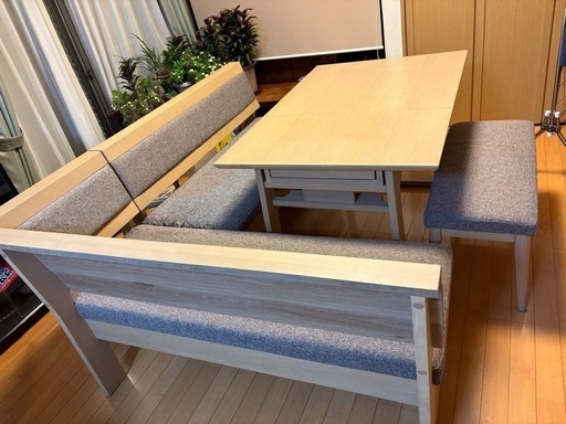 ダイニングテーブルセット