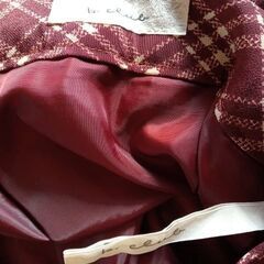 b.club チョコレートブラウン×白 チェック プリーツスカート 膝丈 サイズMの画像