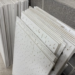 吉野石膏 ジプトーン ソーラトン 天井ボード　の画像