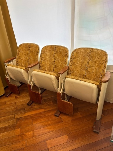 AMERICAN SEATING Bodiform ヴィンテージ椅子