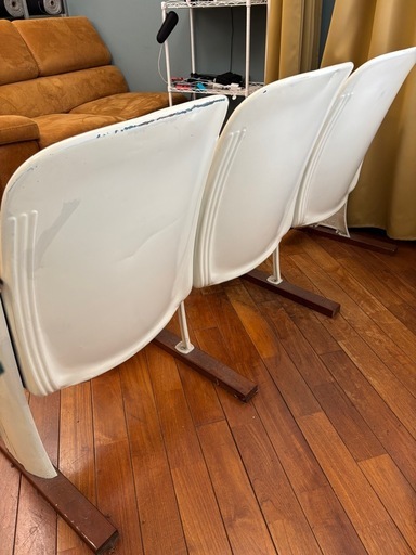 AMERICAN SEATING Bodiform ヴィンテージ椅子 AMERICAN SEATING Bodiform ヴィンテージ椅子 (服大好き) 高塚のソファ