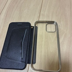 ワンコイン！　iPhone12 Pro用手帳型ケースの画像