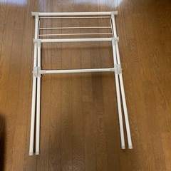 室内干し　折りたたみ　物干し　ランドリーハンガー　ホワイトの画像