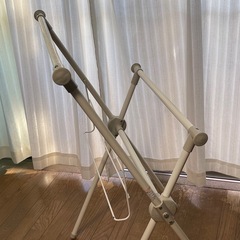 室内干し　折りたたみ　物干し　ランドリーハンガー　ホワイトの画像