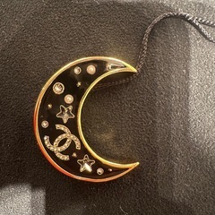 シャネル　ブローチ　月　星の画像