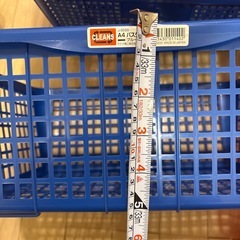 プラスチック収納カゴの画像