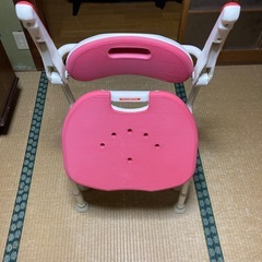 介護用浴用椅子の画像