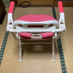 介護用浴用椅子の画像