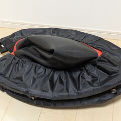 子供用トランポリン　中古　折りたたみ収納できますの画像