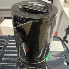 【中古】0.8リットル　電気ケトル　内部美品【1118IK】の画像