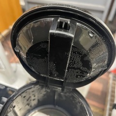【中古】0.8リットル　電気ケトル　内部美品【1118IK】の画像