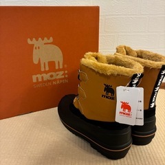 【新品未使用】mozスノーブーツ 23cmの画像