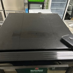 6887【程度良好】ハイネケン 小型冷蔵庫 冷蔵ショーケース 21L HN-21L-PJ 非売品 2017年製の画像