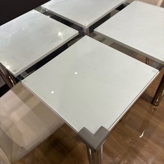 訳ありダイニングテーブルの画像