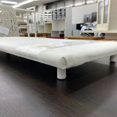 ★リユースのサカイ千葉中央店★  アイロン台 白 H6×D32×W76 クリーニング済み TC5422の画像