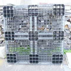 【中古】　軽量なﾌﾟﾗｽﾁｯｸ製ﾊﾟﾚｯﾄ（破損あり）の画像