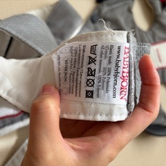 抱っこ紐ベビービョルン　BABYBJORN ベビーキャリアMINIの画像