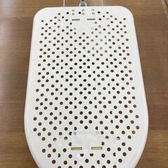 ★リユースのサカイ千葉中央店★  アイロン台 アイボリー H18×D36×W62～75 クリーニング済み TC5423の画像