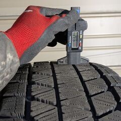 【バリ山】 ⭐️ブリヂストン DM-V3 225/65R17 4本 中古 2020年製の画像