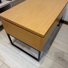 【取りに来て頂ける方限定】アイリスオーヤマ昇降式テーブルの画像