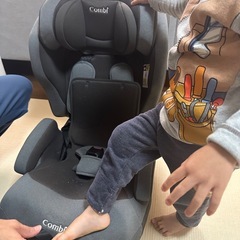 引渡し決定　チャイルドシート Combiの画像