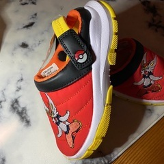 子供靴 新品 ポケモン サンダル エースバーンの画像
