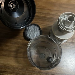 Panasonic 充電式掃除機　MC-SBU530Jの画像