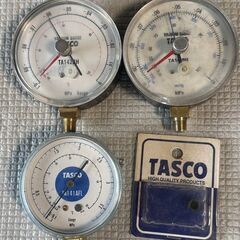 ◆◆◆お引き取り限定　配送不可◆◆◆TASCO ゲージマニホールド＆真空ポンプ（始動確認）セット ケース付 現状渡し USED品の画像