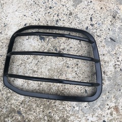 SUZUKIジムニーjb23ヘッドライトカバーの画像