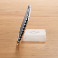 無印良品　ポリプロピレン　スマホスタンド付ケーブル収納の画像