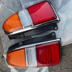 ミラジーノ L700s テールランプの画像