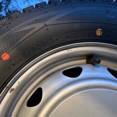 ホイール付きスタッドレス　145/80R12LT DUNLOP SV01 8.5〜9.5部目の画像