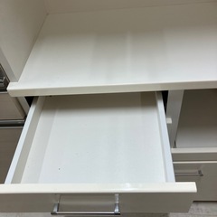 ニトリレンジボード3枚扉RIPE ホワイト【トレファク堺福田店】の画像