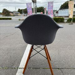 アームシェルチェア グレー/ブラウン脚 チェア 椅子 ダイニングチェアの画像