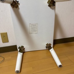 折りたたみ式ローテーブルの画像