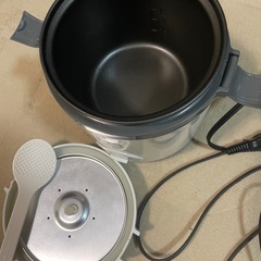 炊飯器、米びつの画像