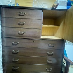 タンスの画像