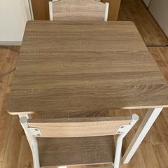 お洒落な2人用ダイニングセット　木目調Xホワイト　状態良好の画像